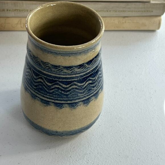 Studio Art Pottery Handmade Jar Vase Signed Ivory Blue Striped Zig Zag 5.5” - Picture 3 of 14